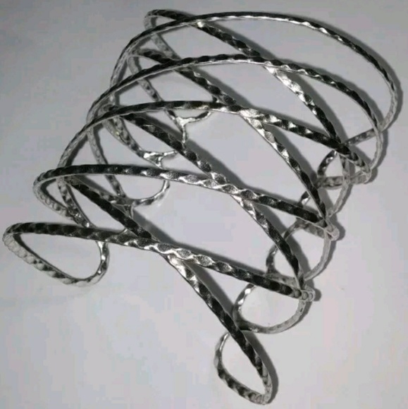 AVON MARK BURNISHED SILVERTONE CUFF BRACELET - Picture 2 of 4